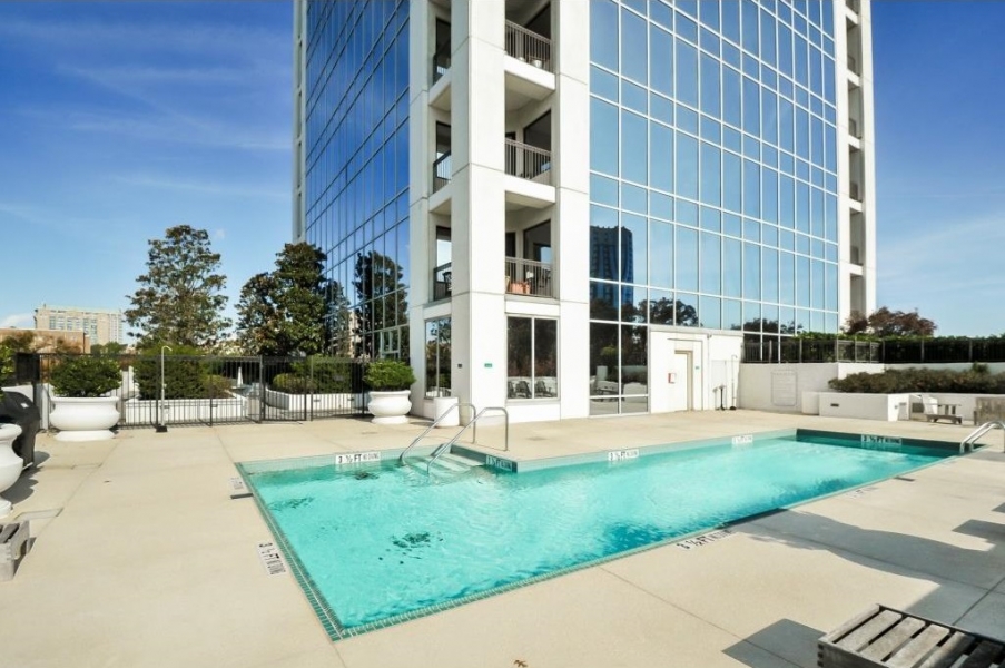 2828 Peachtree Condominiums Buckhead Atlanta, Luxury Highrise Condos